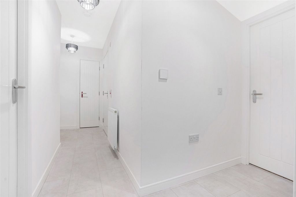 Property photo 2 of 20 Picture No. 04