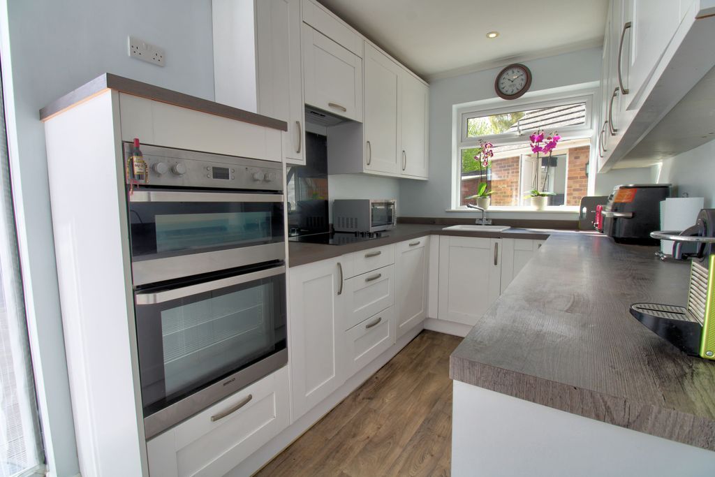 Property photo 2 of 14 A1