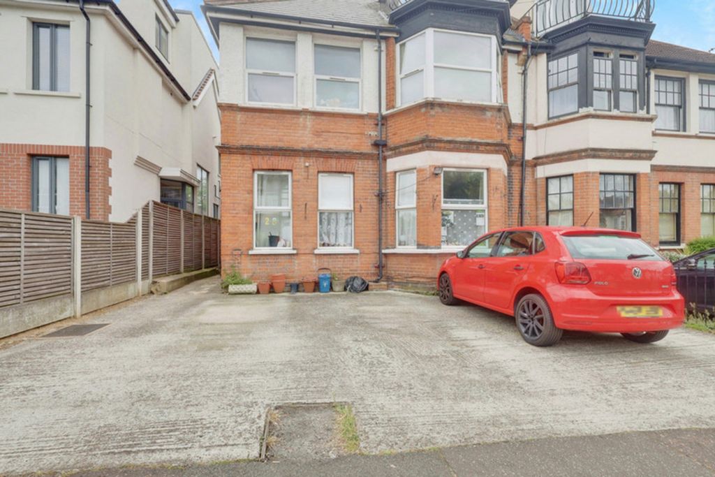 Property photo 1 of 17
