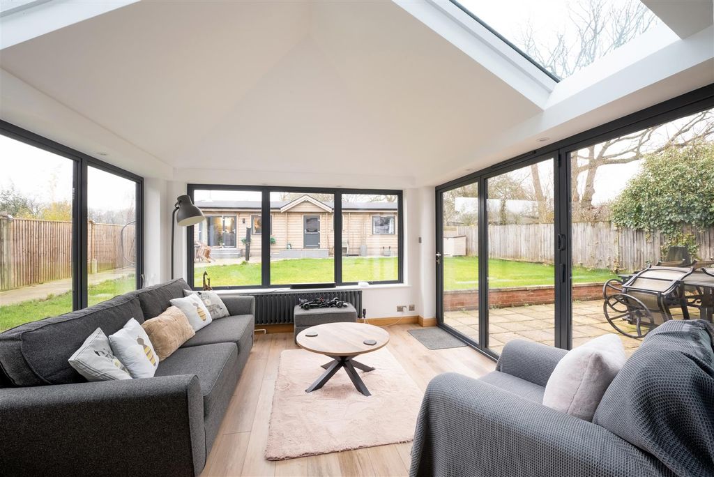 Property photo 2 of 25 Whispers -5.Jpg