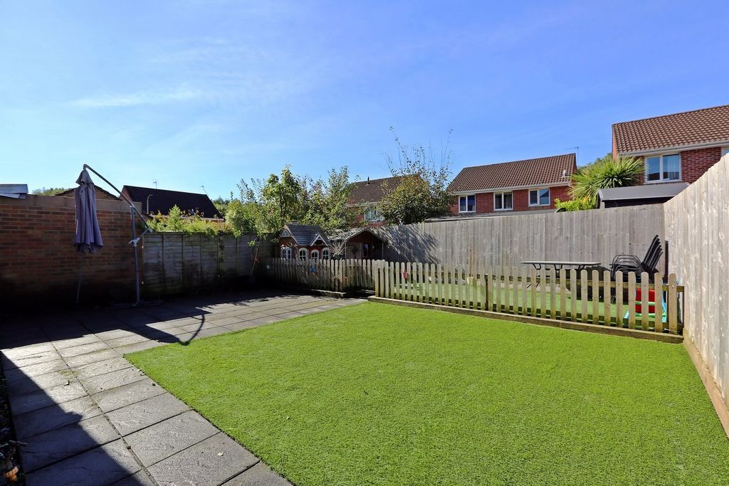 Property photo 2 of 24