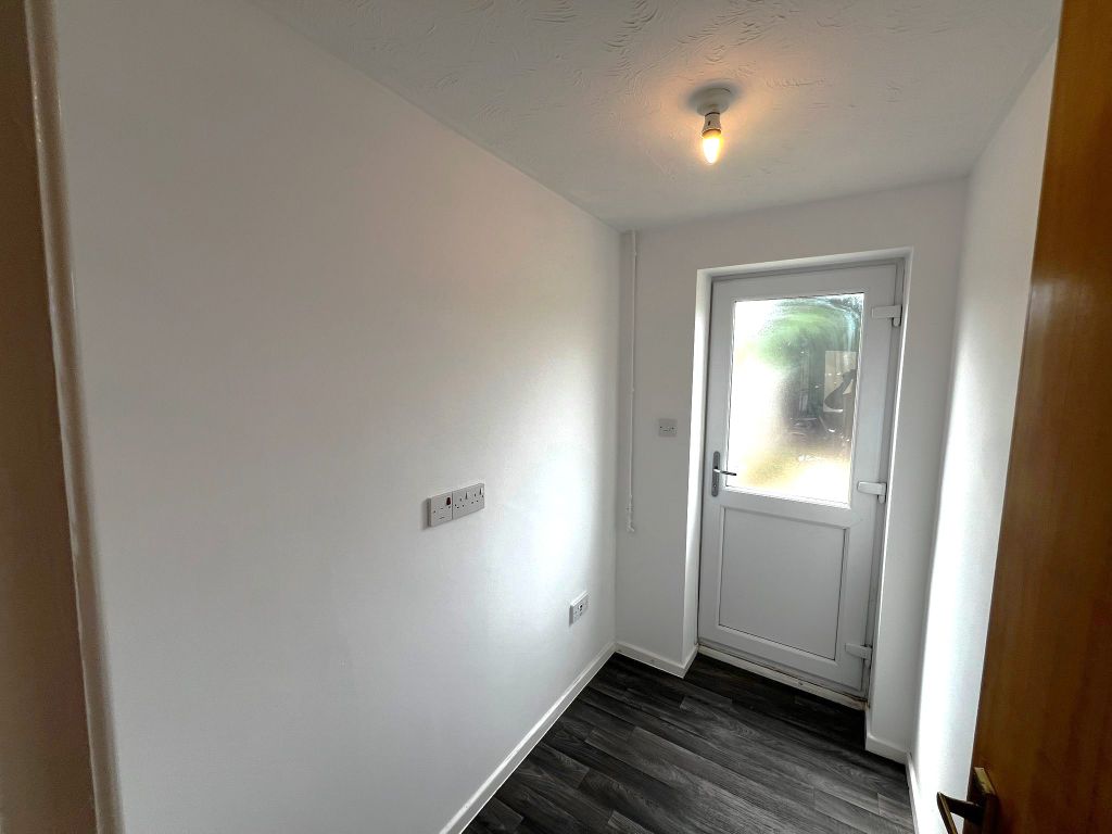 Property photo 2 of 16 Image
