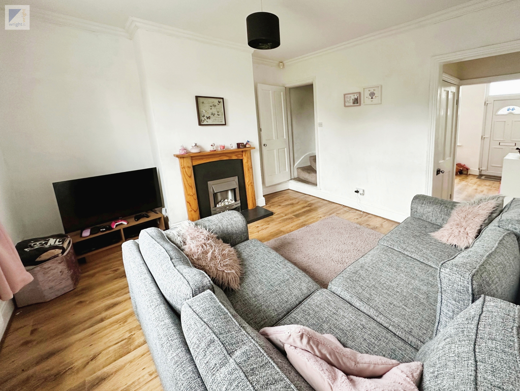 Property photo 3 of 11 Gallery