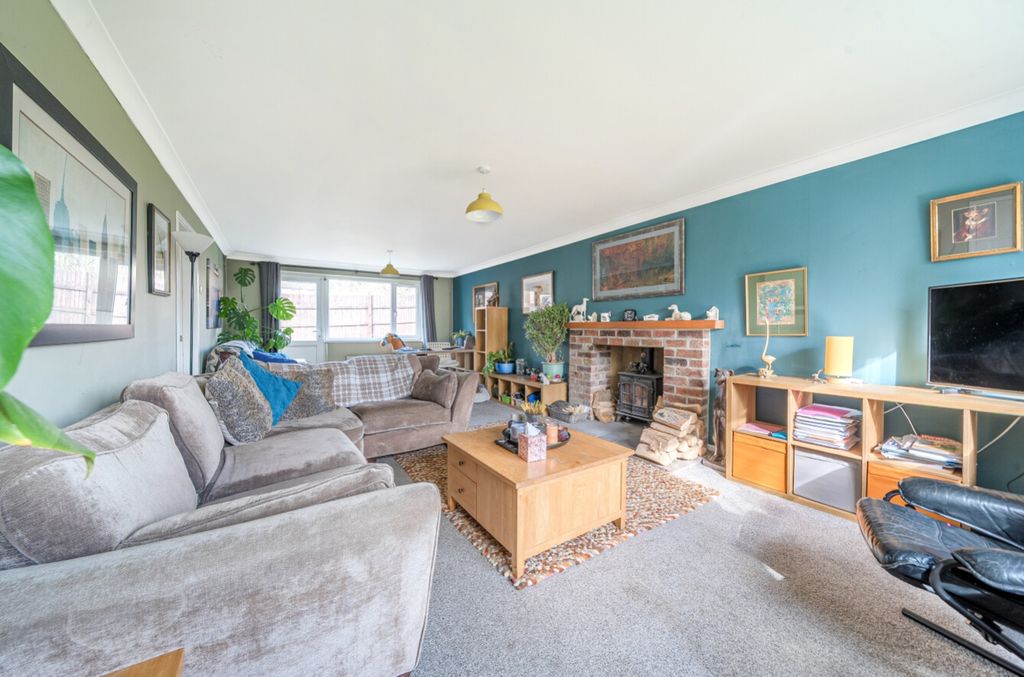 Property photo 2 of 27 1431654-7-69ce869Bf229F