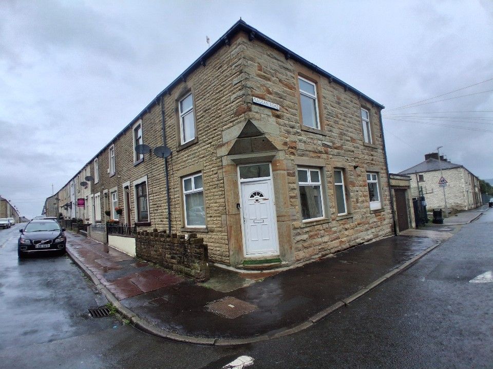 Property photo 1 of 20