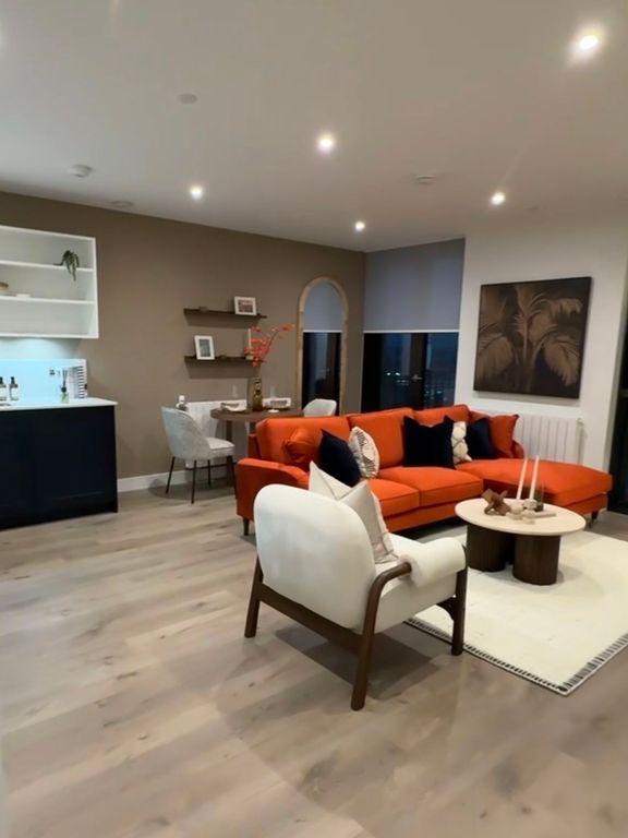 Property photo 1 of 4