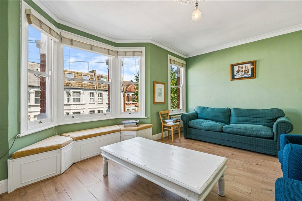 Property photo 1 of 16 Picture No. 10