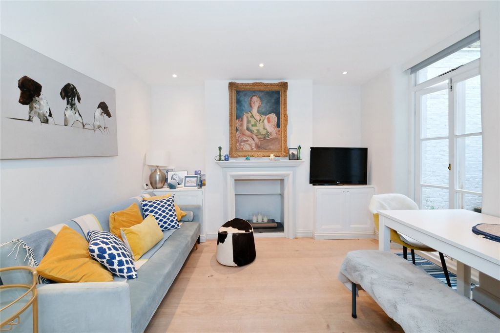 Property photo 2 of 12 Reception