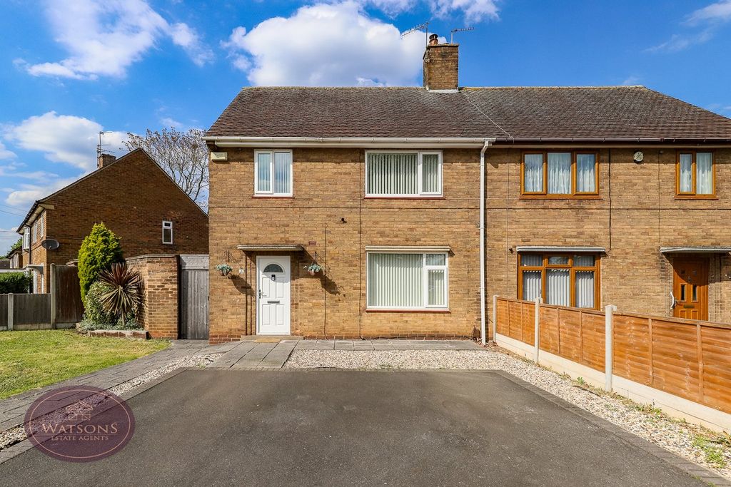 Property photo 1 of 27
