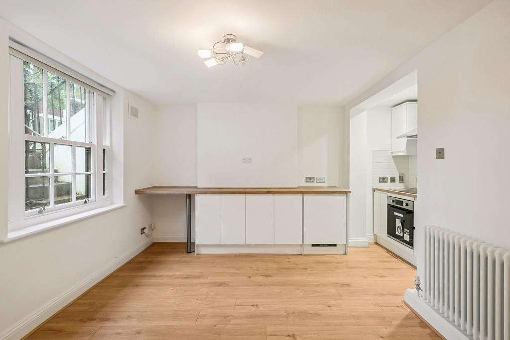 Property photo 3 of 10 Image