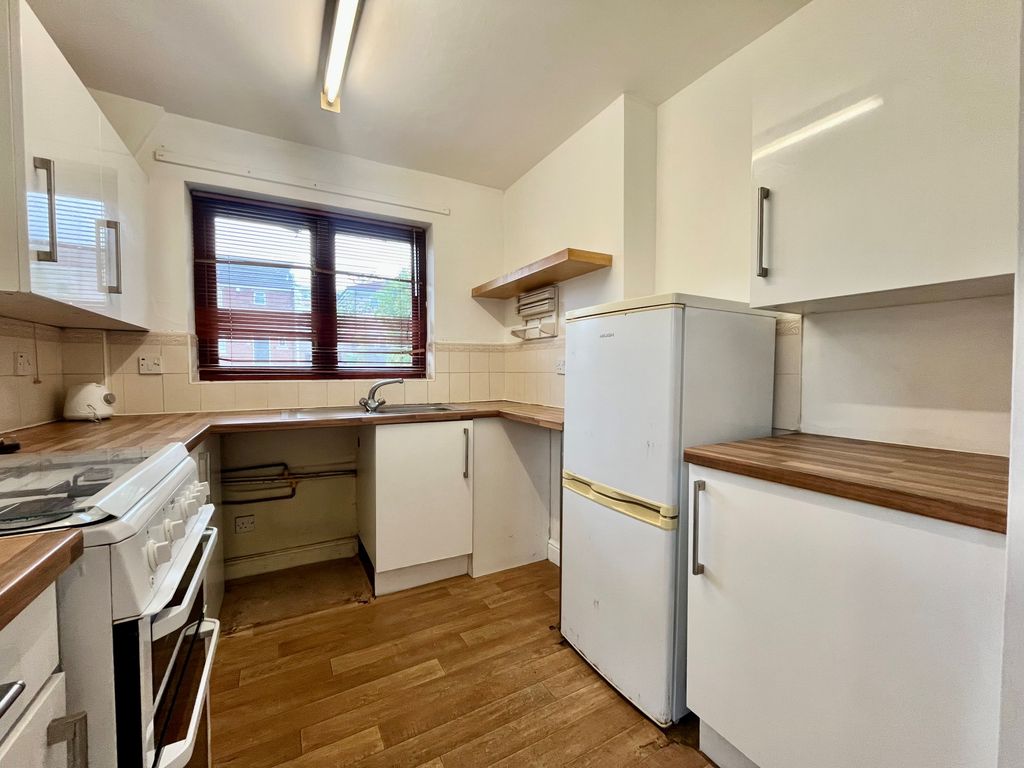 Property photo 3 of 10 Image