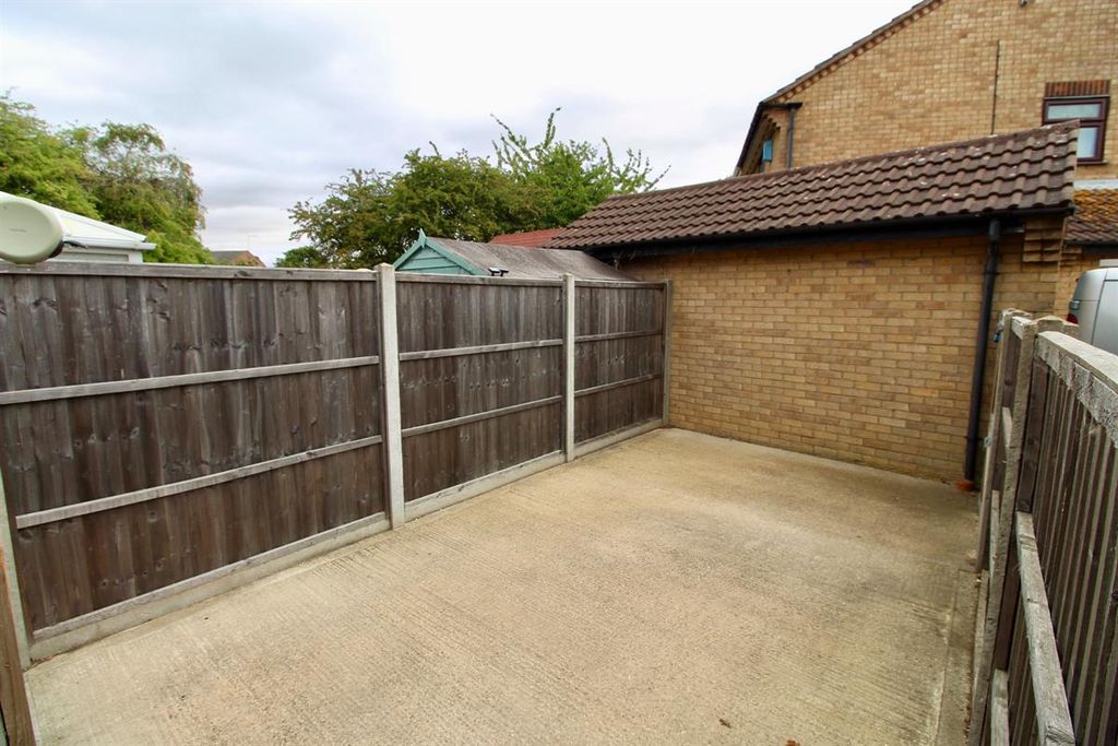 Property photo 3 of 8