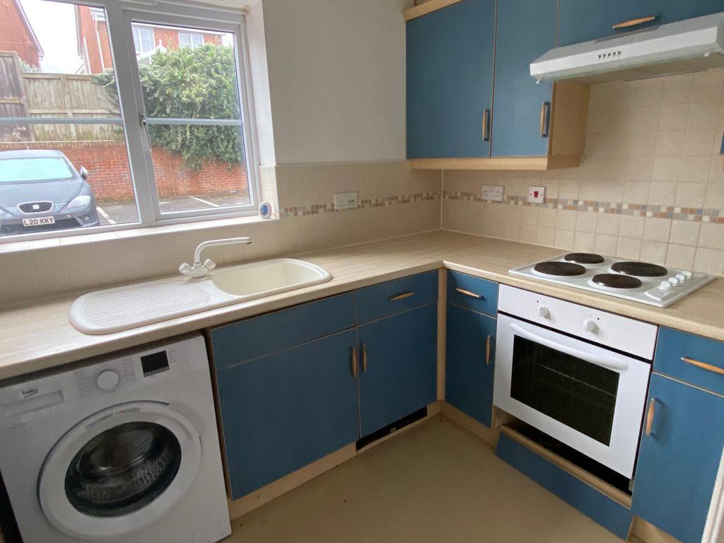 Property photo 2 of 6