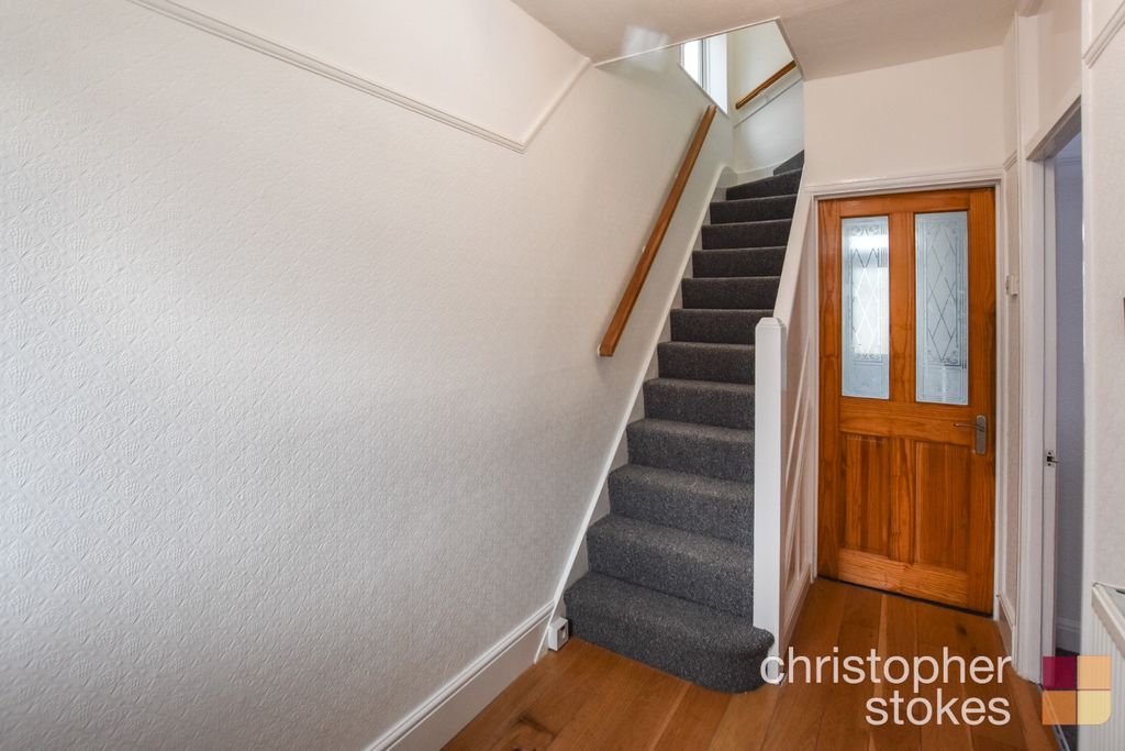 Property photo 2 of 16 4494801