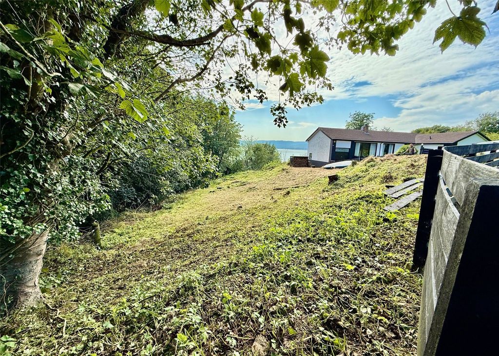 Property photo 3 of 16 Picture No. 02