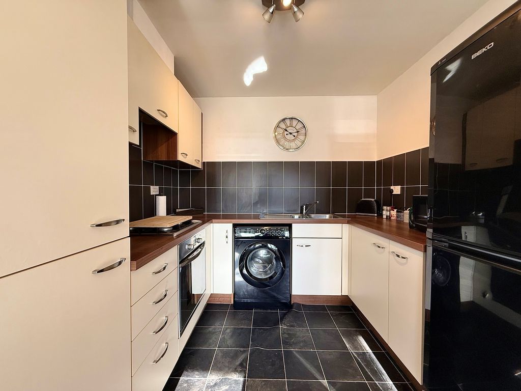 Additional image 6 of 2 bed flat for saleSomerset Gardens, Ayr KA8