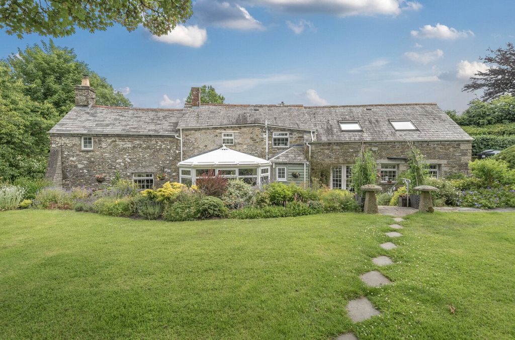 Property photo 2 of 21 Picture No. 53