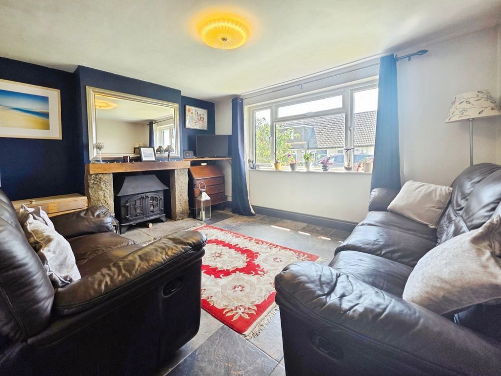 Property photo 3 of 13 Pbox-Img.Jpg