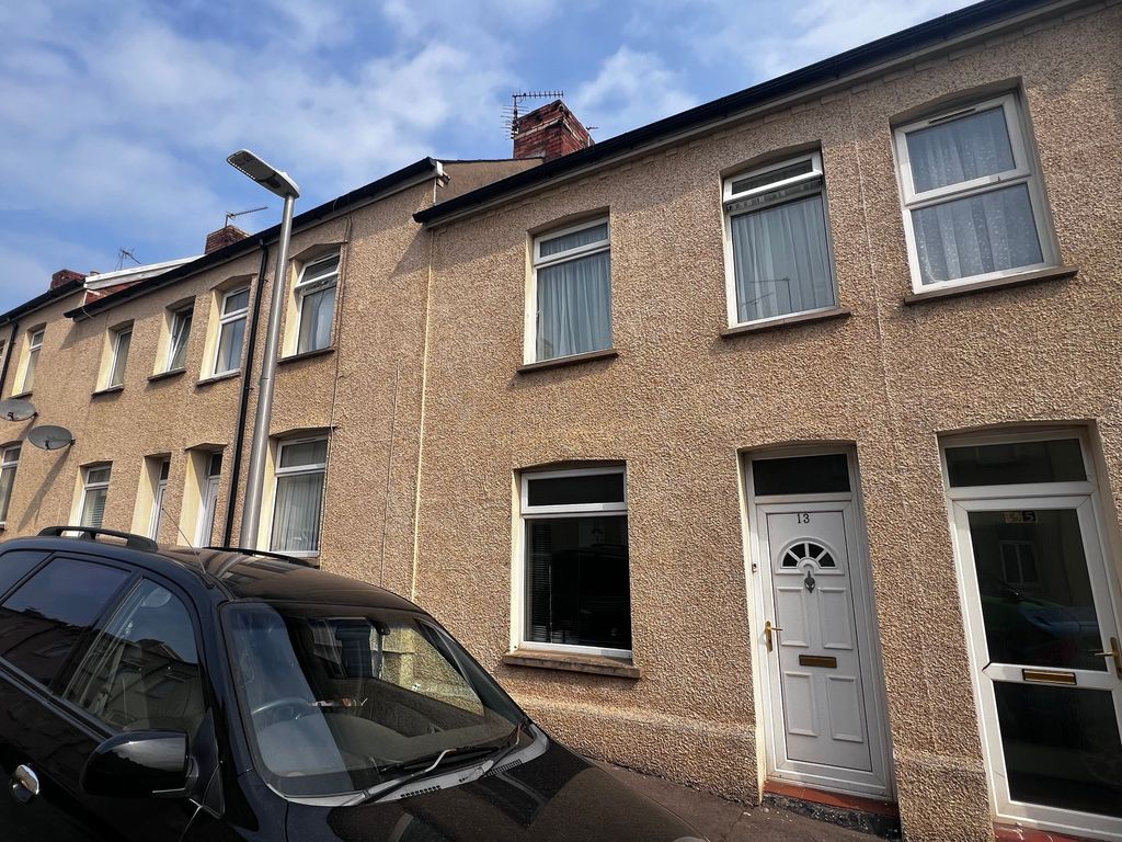 Property photo 1 of 16