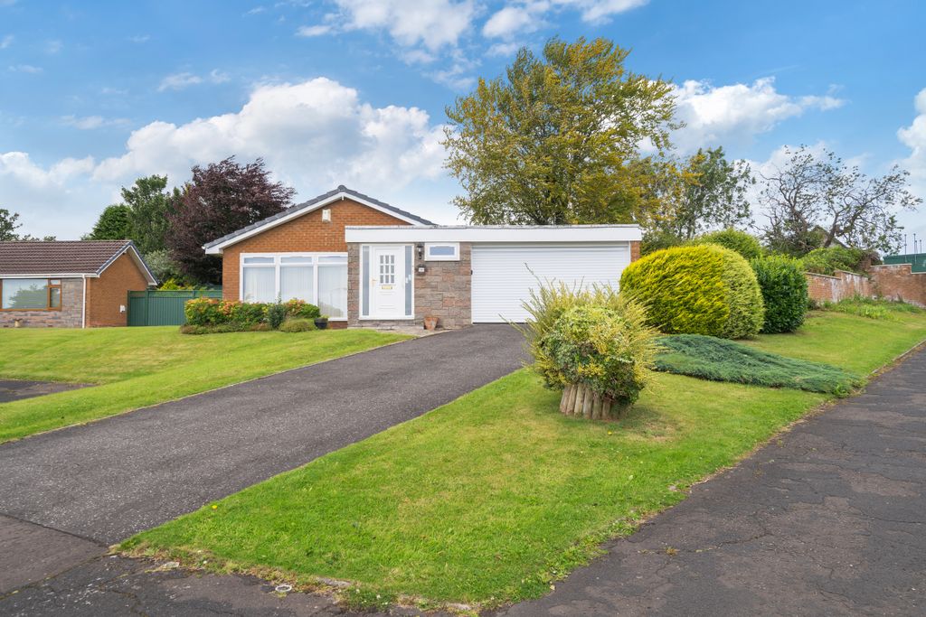 Property photo 1 of 24