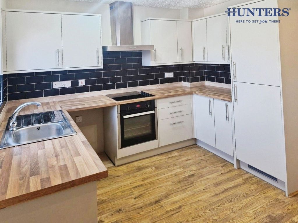 Property photo 2 of 13 Pbox-Img.Jpg