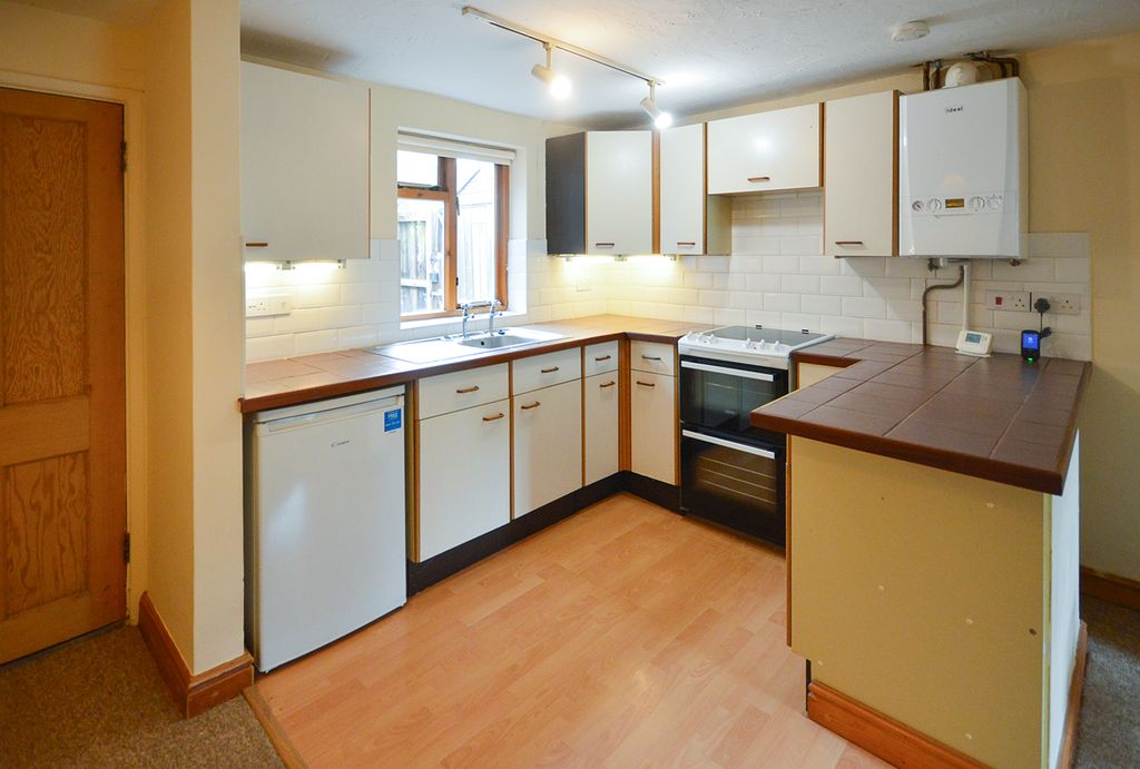 Property photo 2 of 9