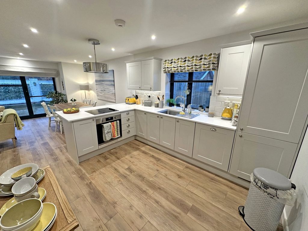 Property photo 2 of 25 Picture 2