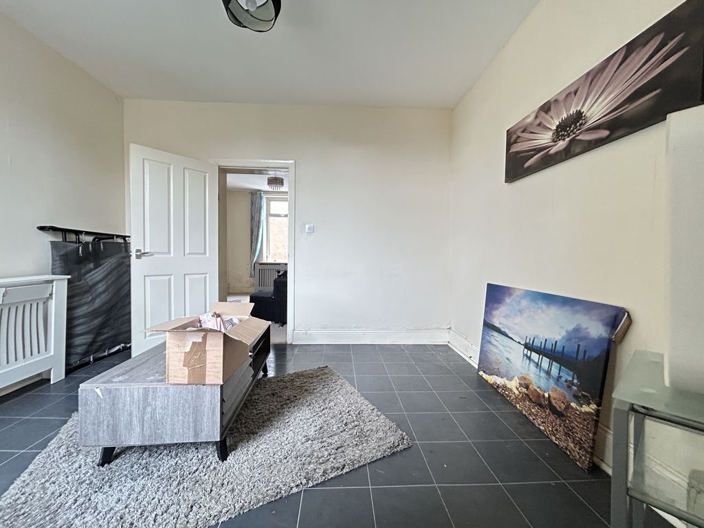 Property photo 3 of 13 Img_0090