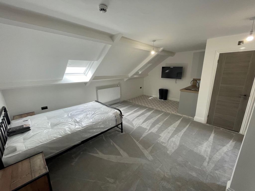 Property photo 3 of 5 Img_8682 2.Jpg