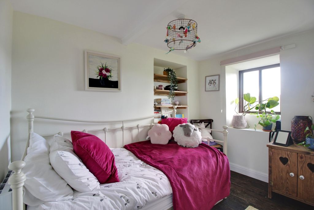 Additional image 11 of 2 bed cottage for saleThe Hideaway, Widdop Road, Hebden Bridge HX7