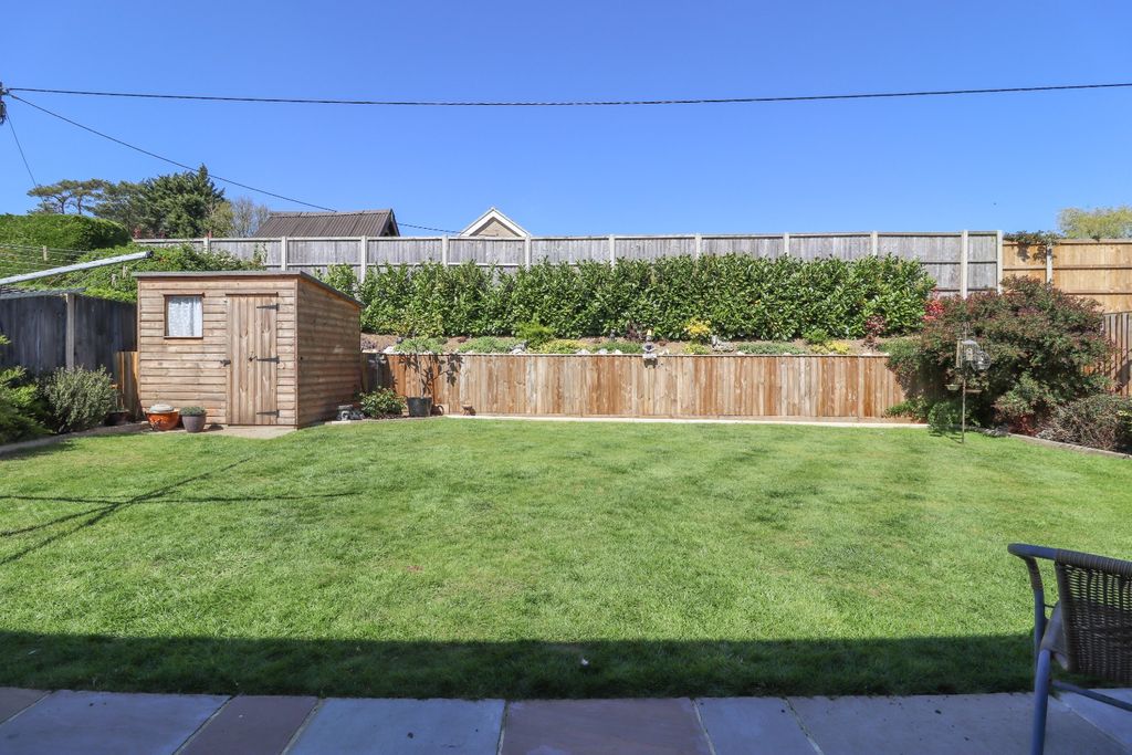 Property photo 3 of 25 5112397