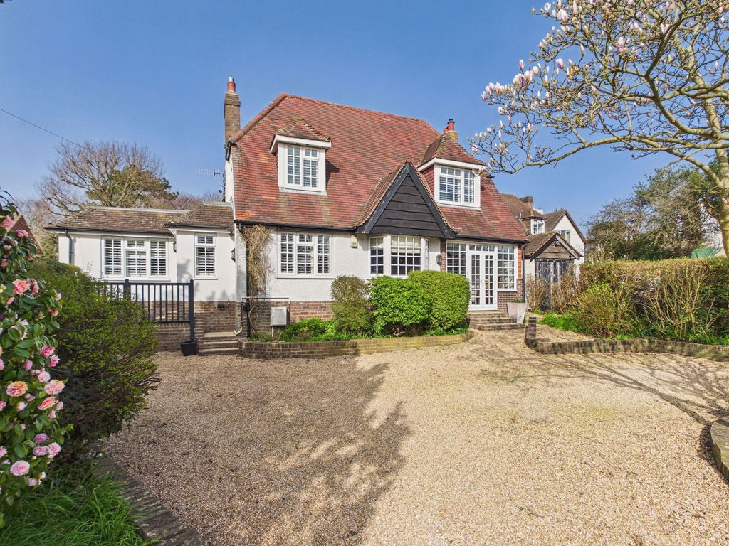 Property photo 1 of 37