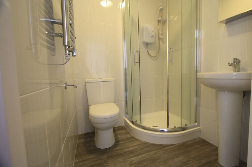Property photo 2 of 2
