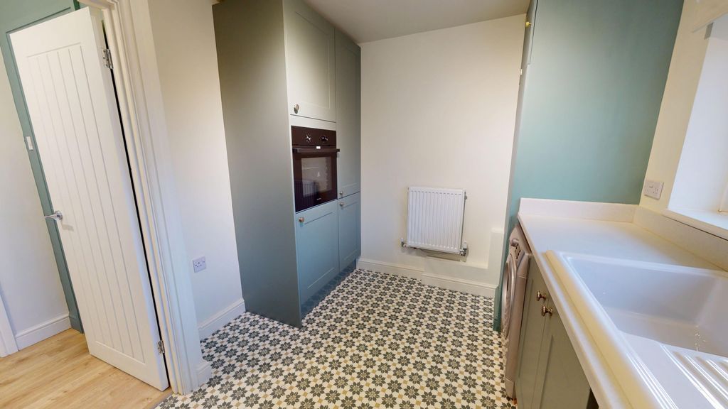 Property photo 3 of 14 9-Sag-12052025_101802