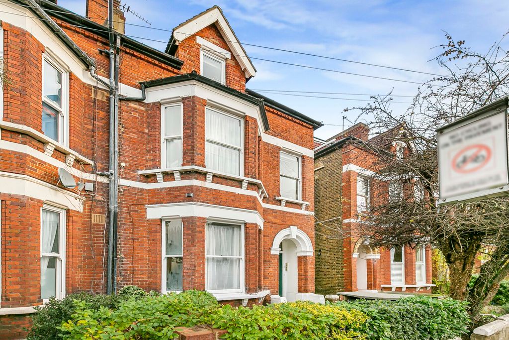 Property photo 2 of 12 Exterior