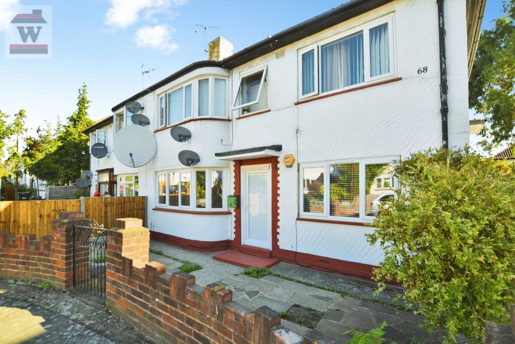 Property photo 1 of 9