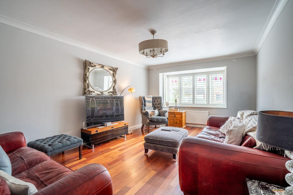 Property photo 2 of 15 Living Room