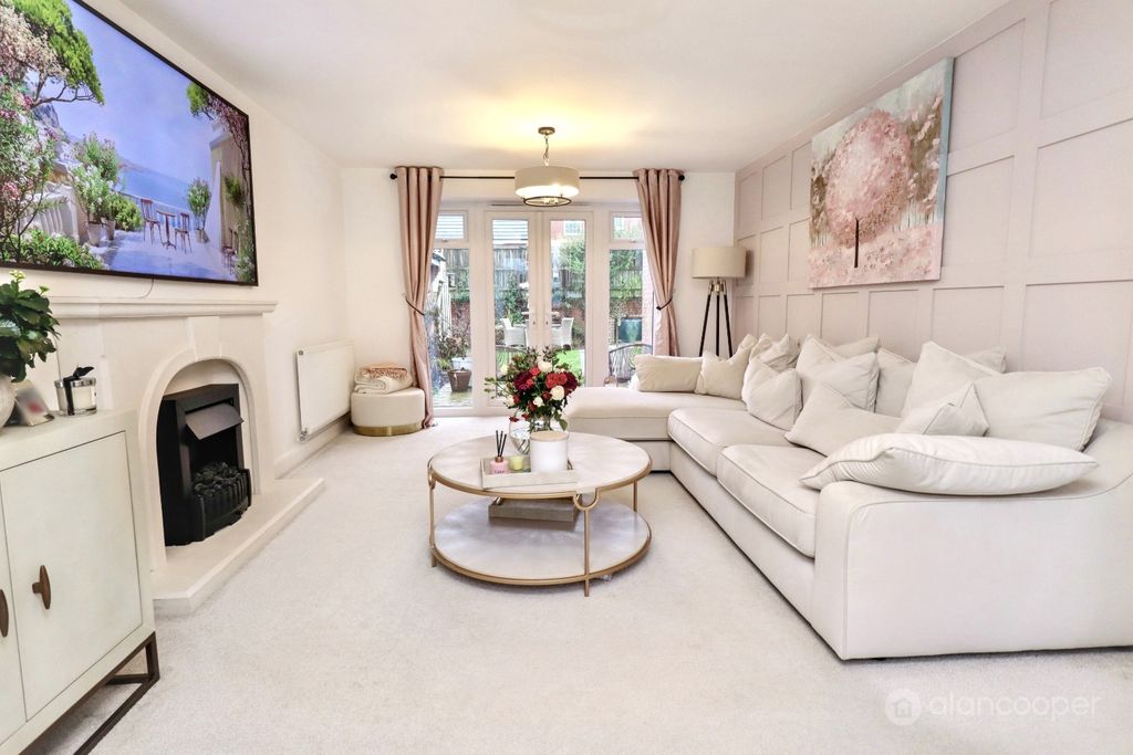 Property photo 3 of 36 4838894