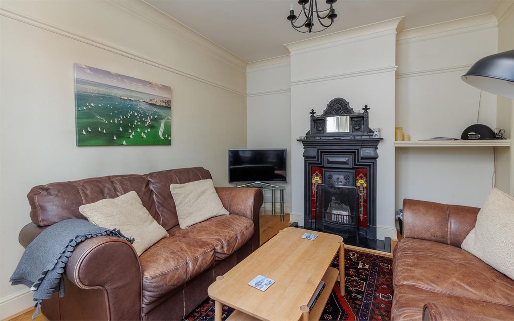 Property photo 1 of 29