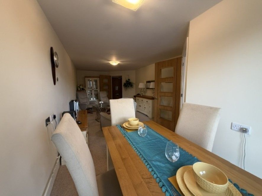 Property photo 3 of 7