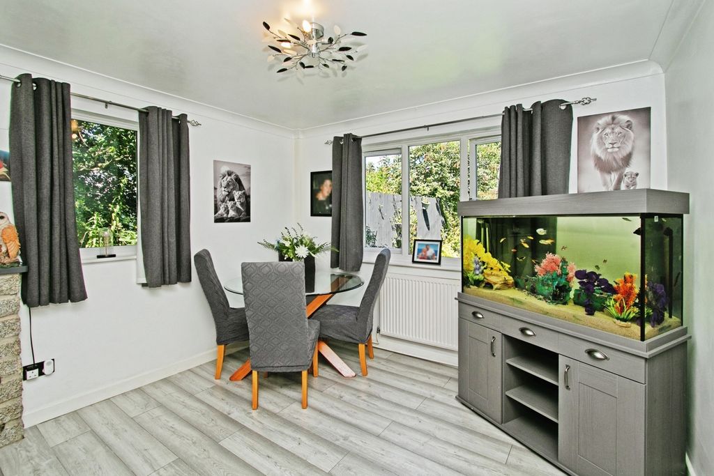 Property photo 3 of 14 Pbox-Img.Jpg