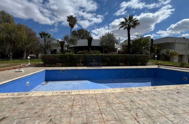 Property photo 2 of 6