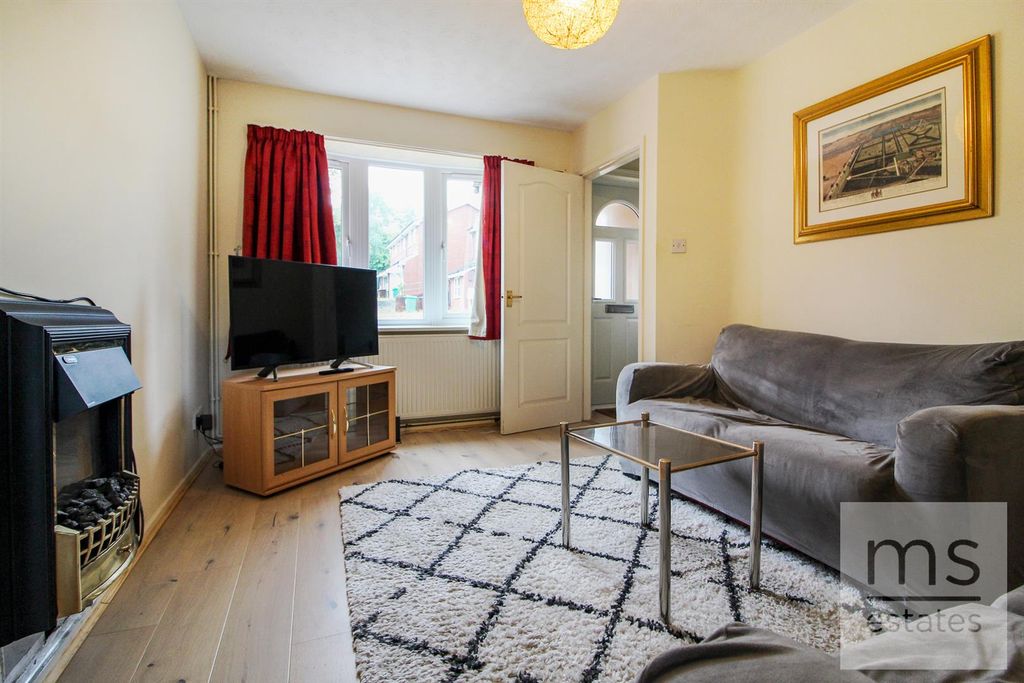 Property photo 2 of 12 Img_8269.Jpg