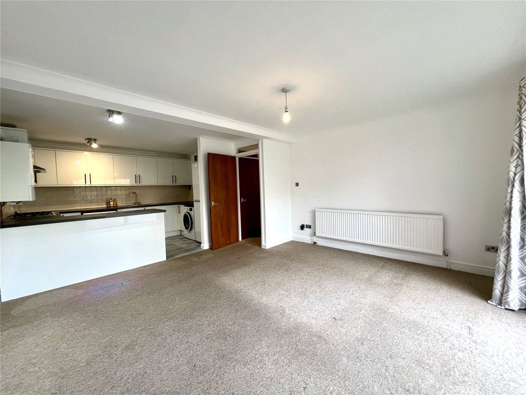 Property photo 2 of 15 Living Room