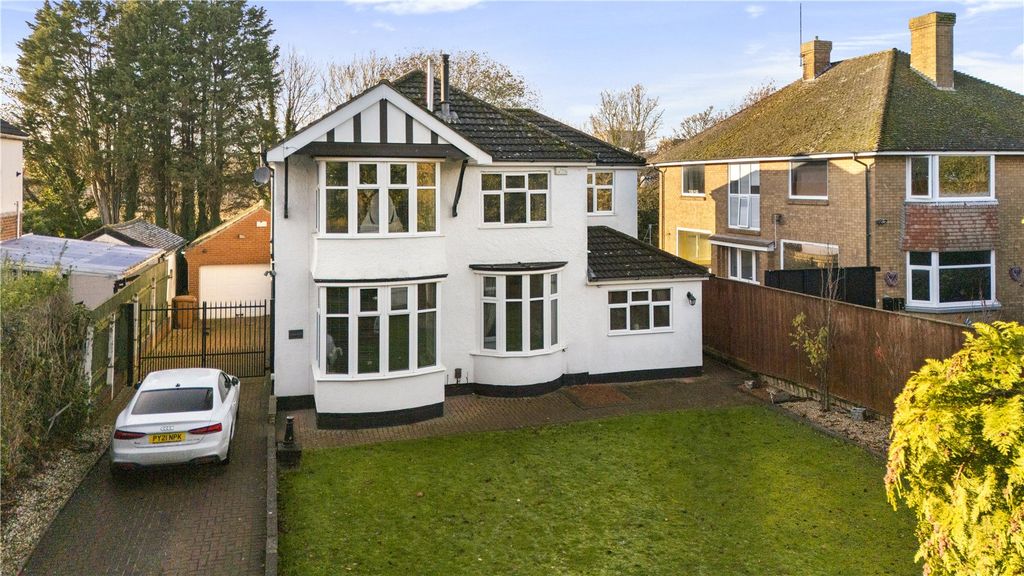 Property photo 1 of 46 Picture No. 19