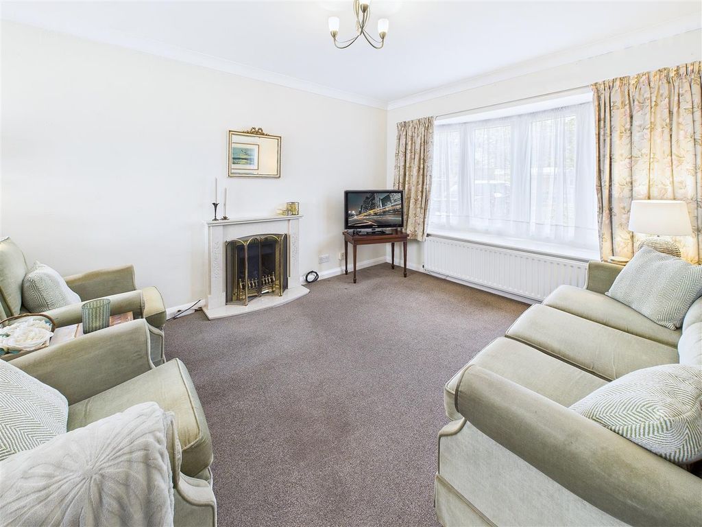 Property photo 3 of 15