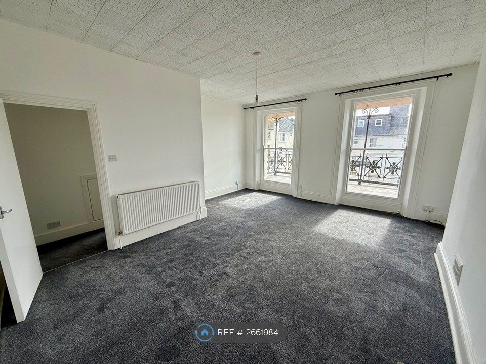 Property photo 2 of 9 Living Room