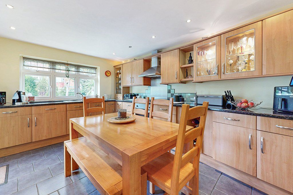 Property photo 3 of 17 Picture No. 16