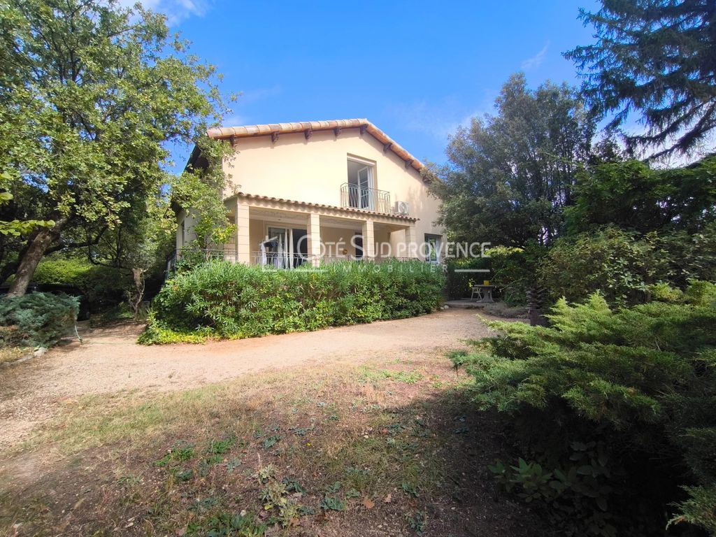 Property photo 1 of 16 Detached Villa, 135 m², On A 1,357 m² Plot