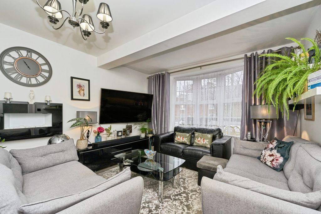 Property photo 2 of 20 1909310-34